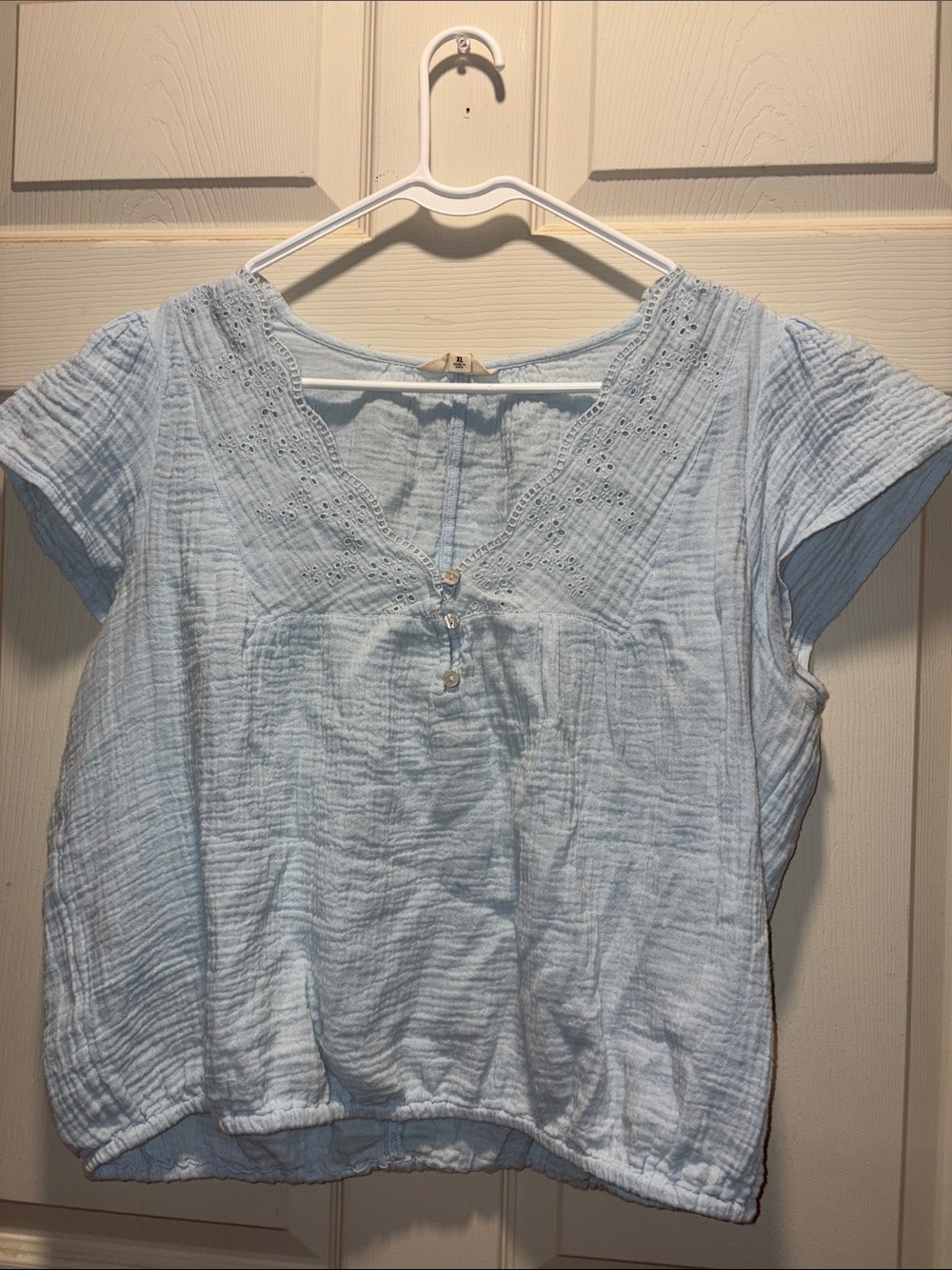 Lucky Brand Light Blue Short Sleeve V-Neck Peasant Top